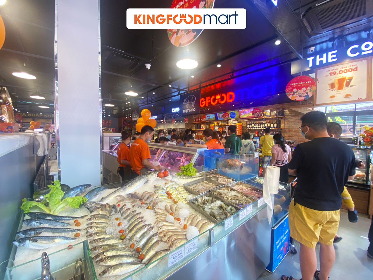 Rộn Ràng Mua Sắm Tết Nhân Dịp Khai Trương Kingfoodmart Nguyễn Thị Thập