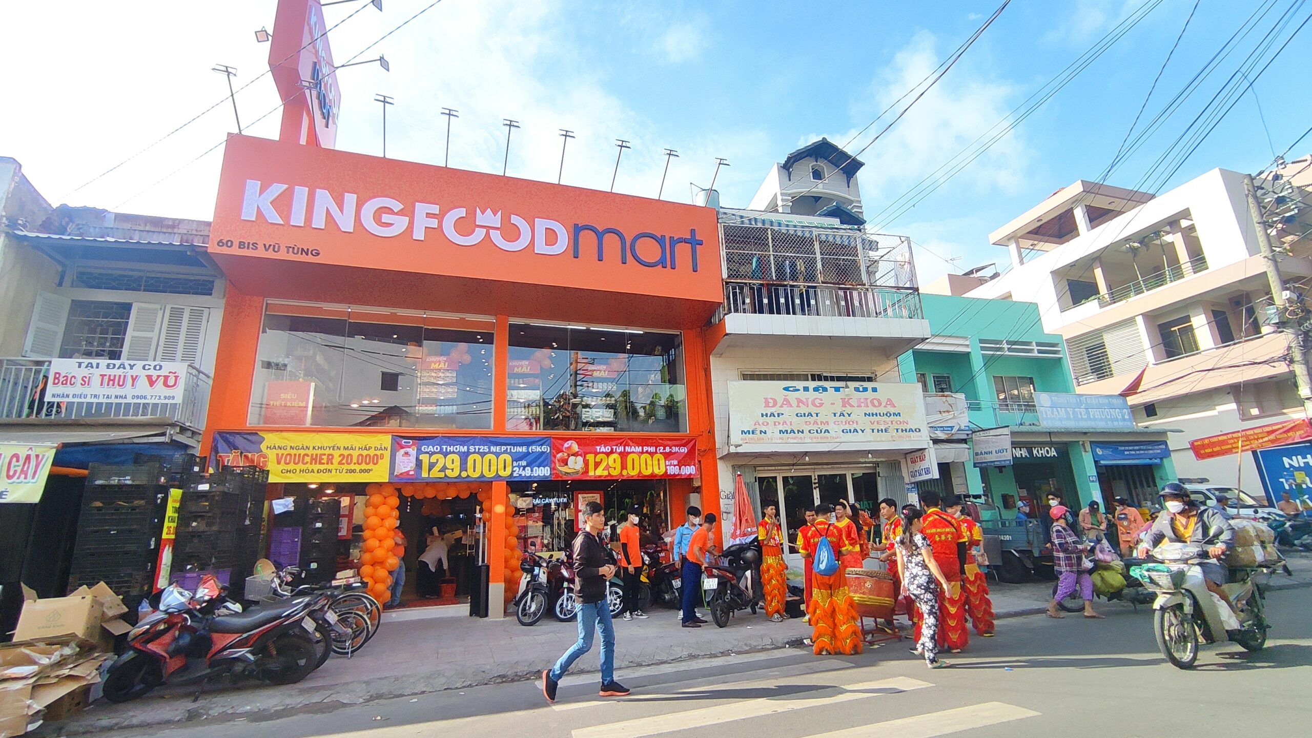 Kingfoodmart Vũ Tùng, Quận Bình Thạnh