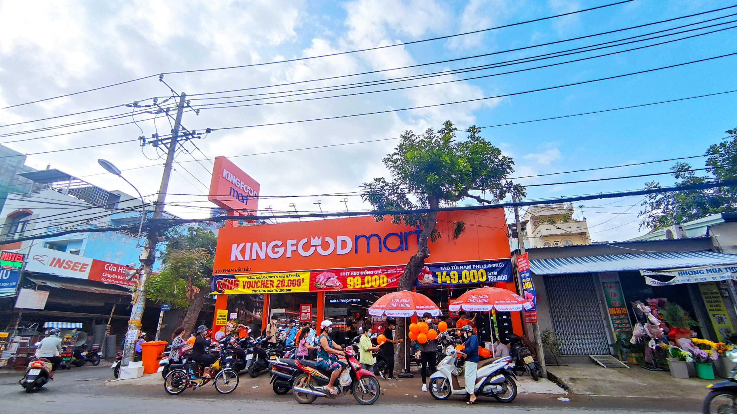 Kingfoodmart Phạm Hữu Lầu, Quận 7